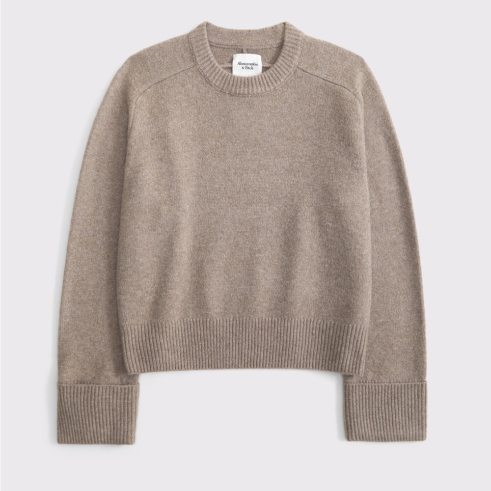 A&F Madeline Crew Sweater NEW